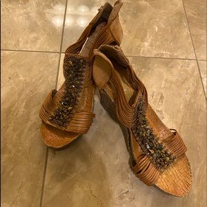 Refresh Wedge Beaded Shoe